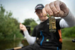 Sonubaits Pro Groundbait Lokvoer Thatchers Green (900g) -Hengels Winkel f630360b7369410d